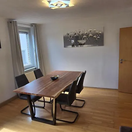 Drei Mit Kueche & Bad شقة